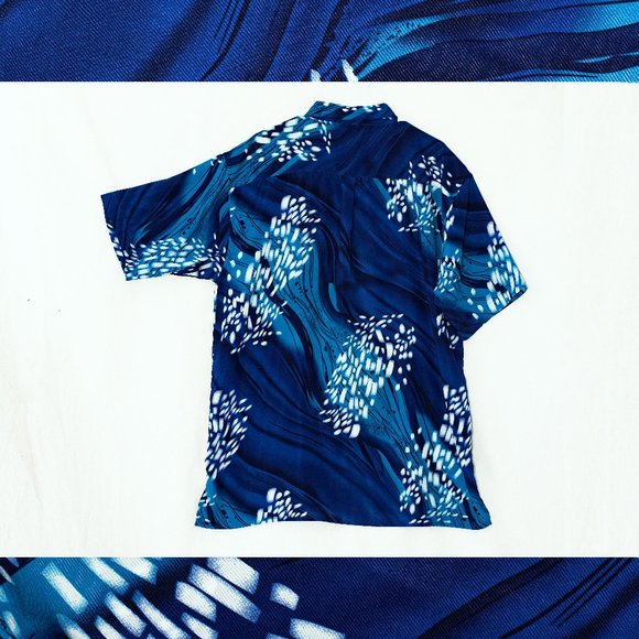 Vintage 90s Blue Large Abstract Pattern Y2K Maximalist Virgola Polyester TShirt - Picture 2 of 4